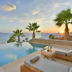 Hotel Anax And