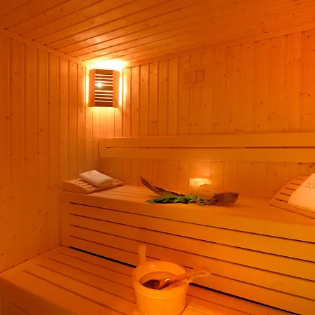 Anax And Spa