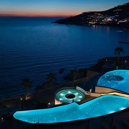 Anax And Hotel 5*